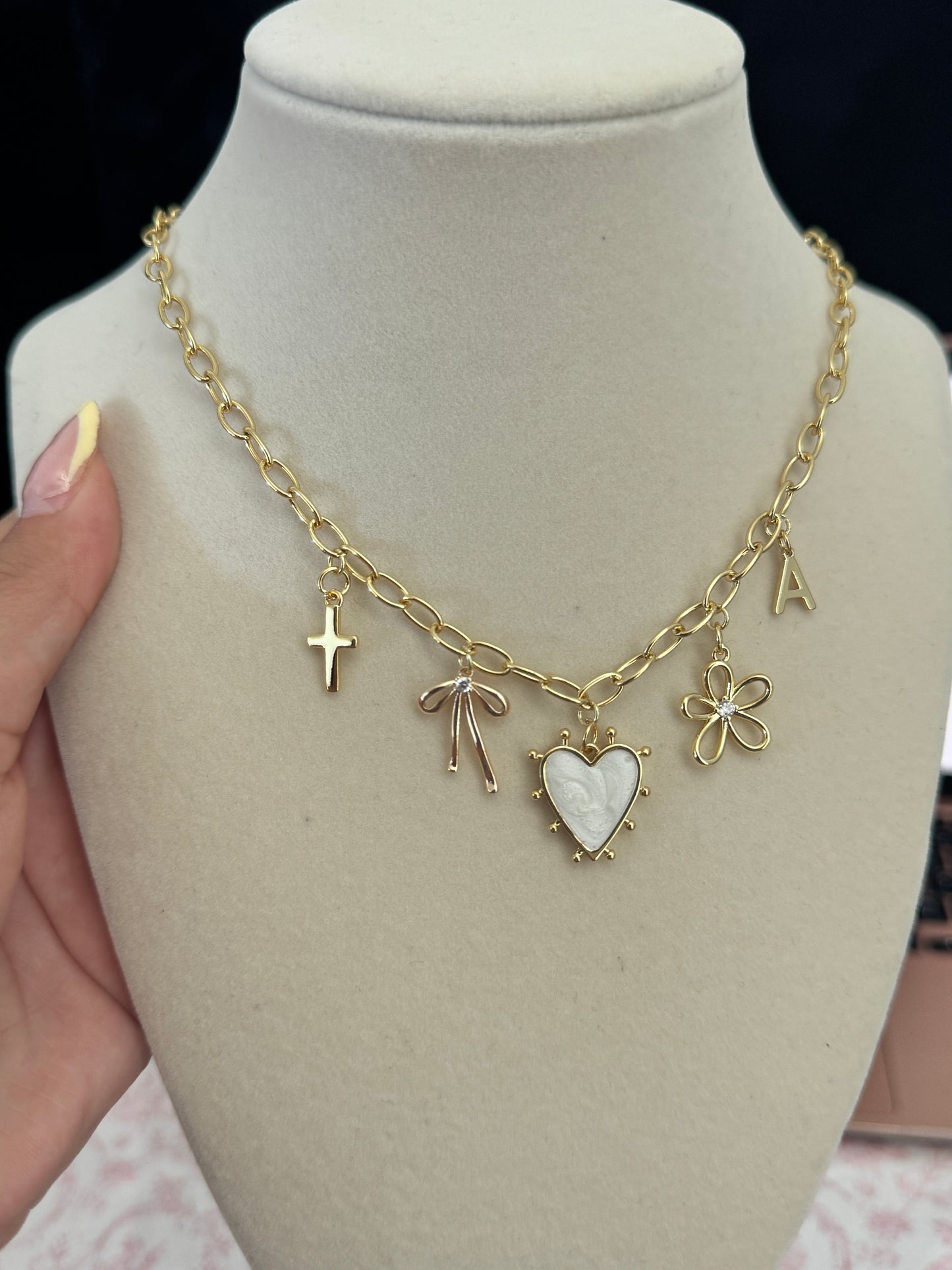 Gold Oval Chain Necklace